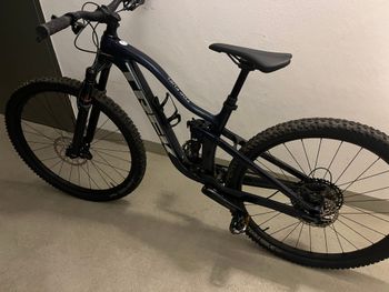 Used Trek Top Fuel 8 Gen 4 2025 2025 Mountainbike, Green, 27.5, 29 — image 2 of 3