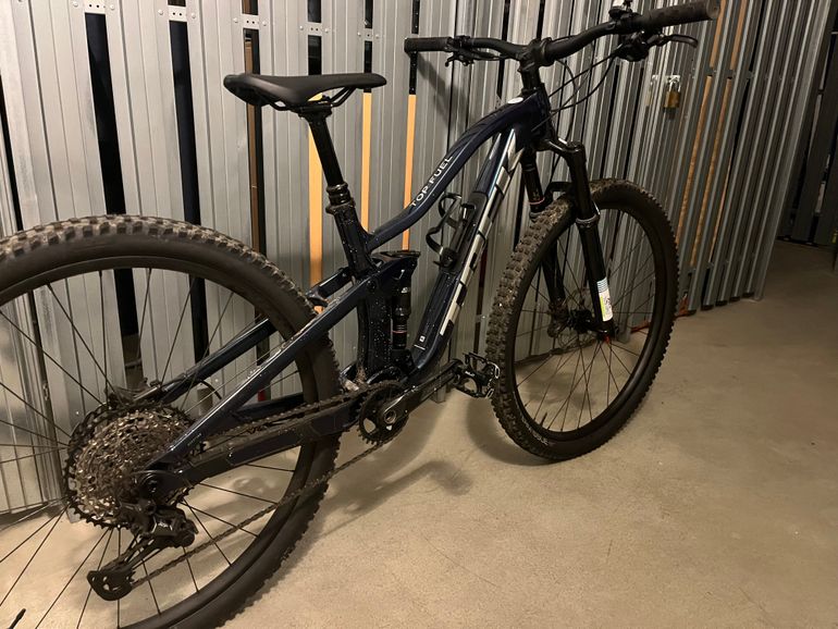 Used Trek Top Fuel 8 Gen 4 2025 2025 Mountainbike, Green, 27.5, 29 — image 1 of 3