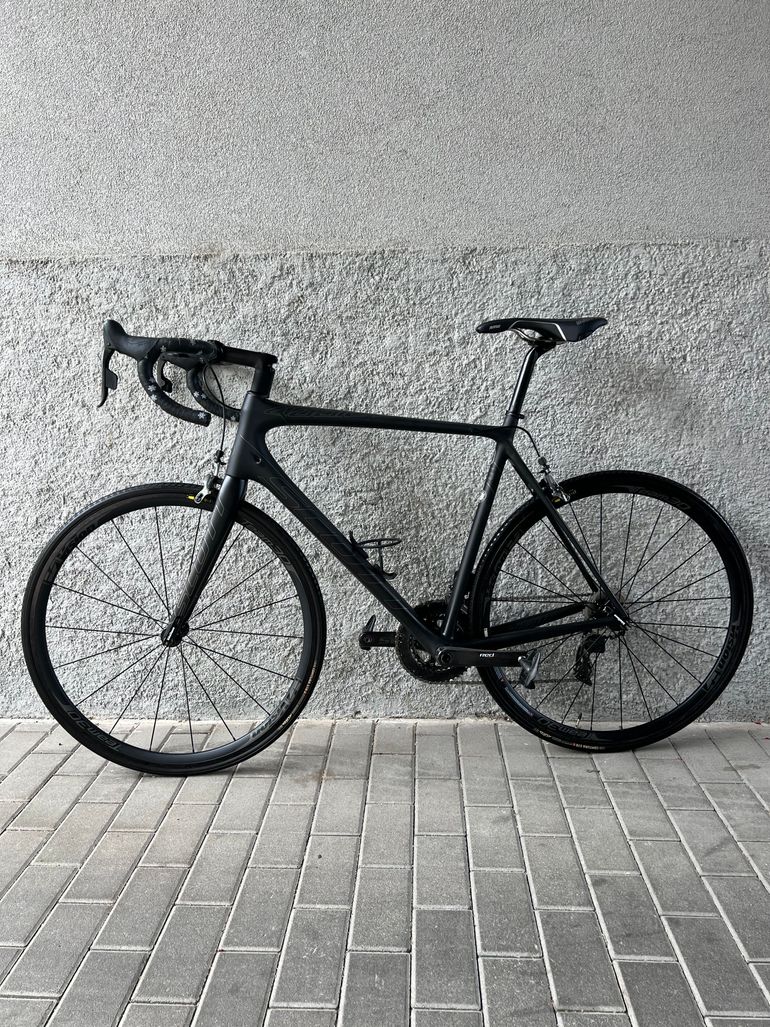Used Scott Addict Sram Red Etap 2019 Road & Gravel, Black — image 2 of 19