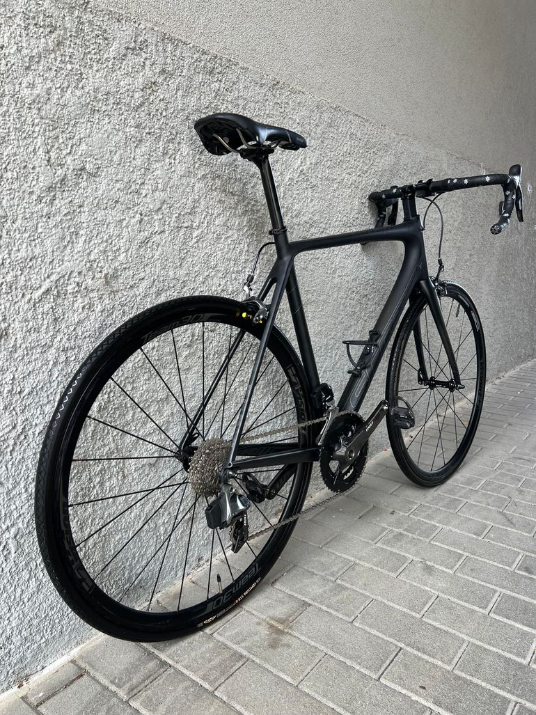 Used Scott Addict Sram Red Etap 2019 Road & Gravel, Black — image 4 of 19
