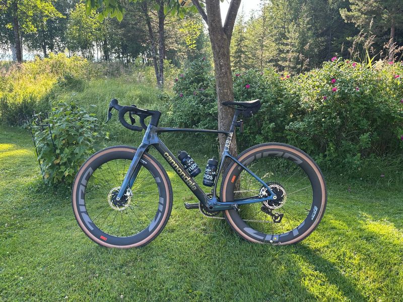 Tweedehands Cannondale SuperX LAB71 2025 2025 Road & Gravel — afbeelding 1 van 3