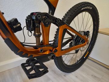 Brugt Giant Reign Advanced Pro 29 1 2022 2022 Mountainbike — billede 16 af 22
