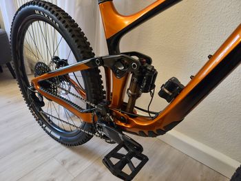 Used Giant Reign Advanced Pro 29 1 2022 2022 Mountainbike, Orange, 29 — image 8 of 22