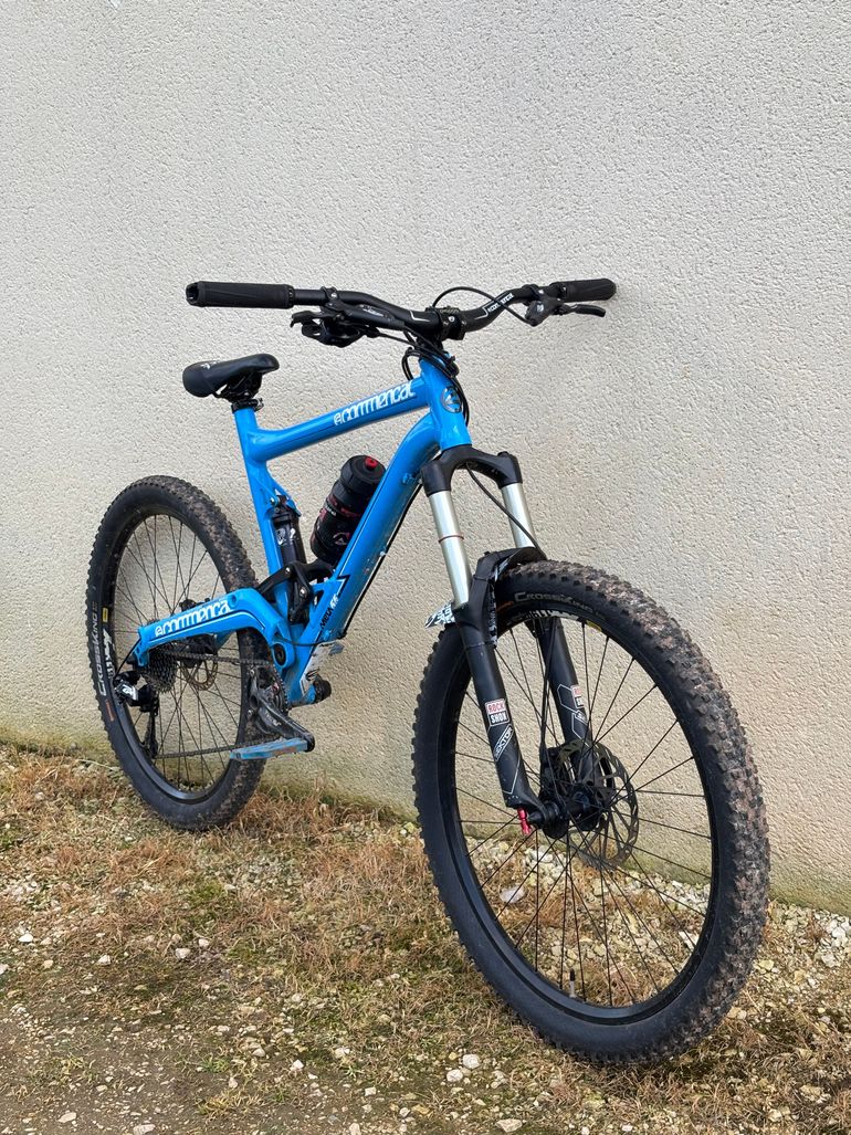 Used Commencal Meta 55 2009 Mountainbike, Blau — image 1 of 10