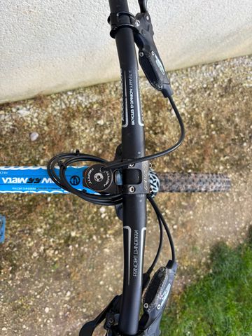 Used Commencal Meta 55 2009 Mountainbike, Blue — image 6 of 10
