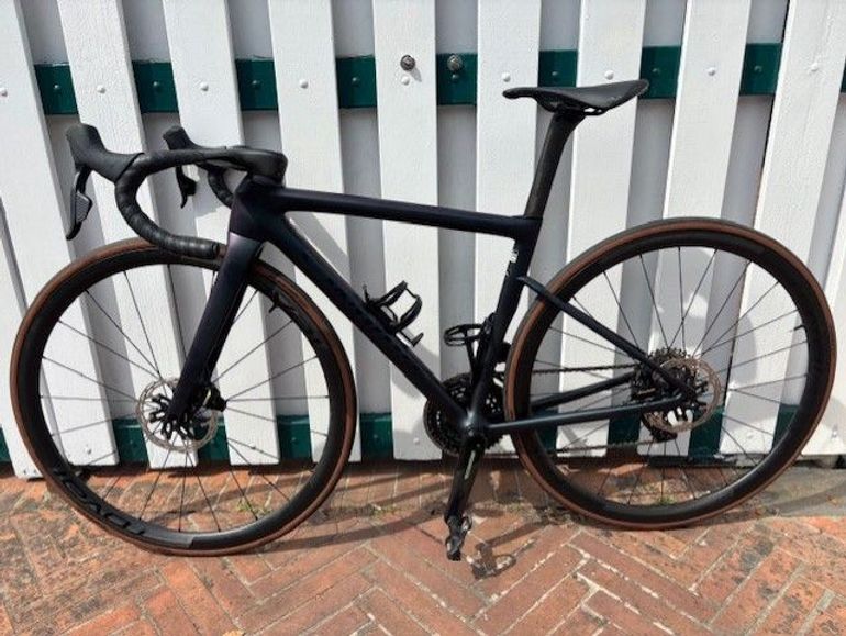 Used Specialized S-Works SL8 Custom Built 2025 Road & Gravel, Black — image 3 of 18