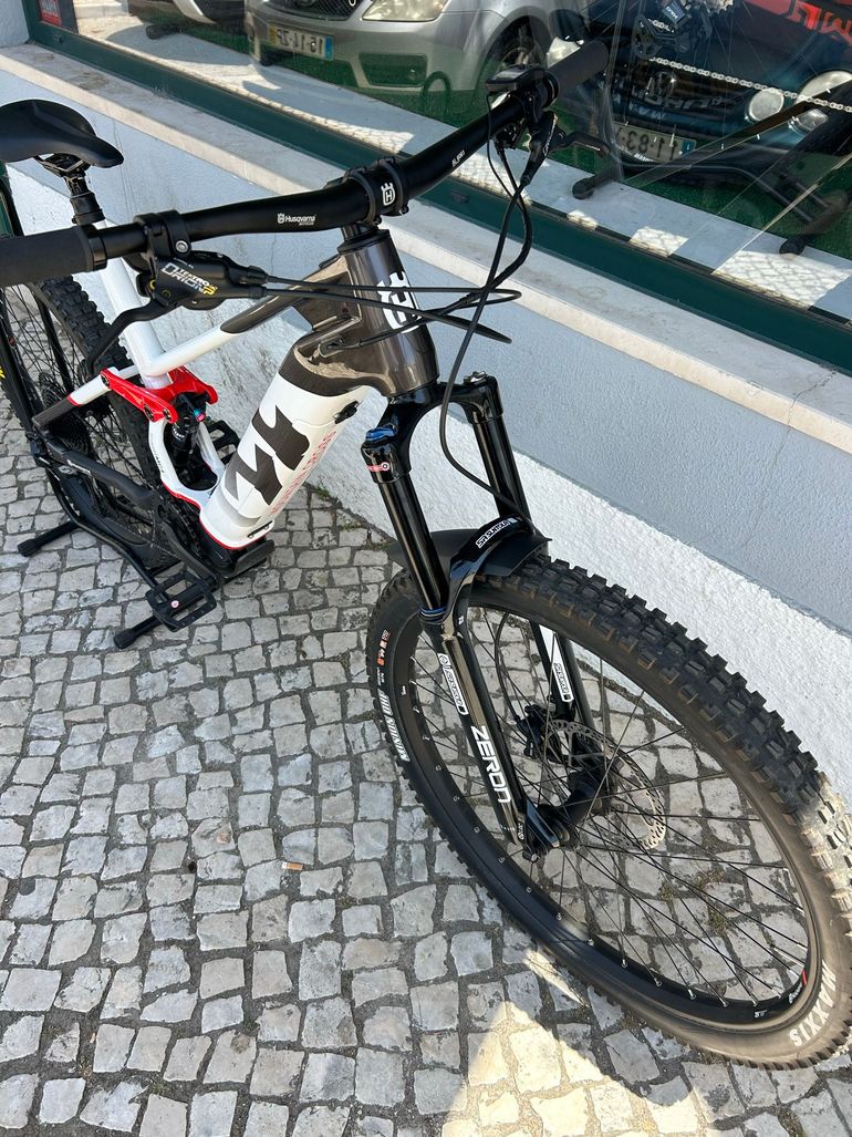 Used Husqvarna Husqvarna Mountain Cross 4 2022 Mountainbike, White — image 9 of 14