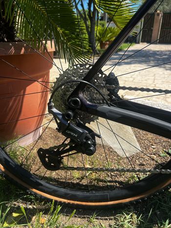 Used Orbea TERRA M30TEAM 2024 2024 Road & Gravel, Red — image 4 of 6