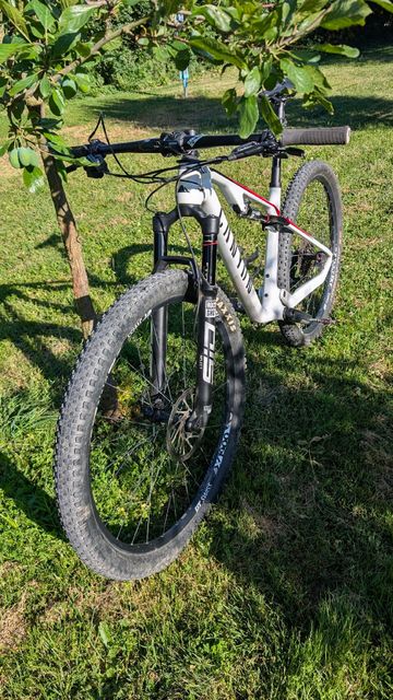 Canyon LUX SRAM Apex 2021 MTB usato