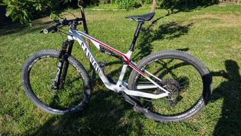 Used Canyon LUX SRAM Apex 2021 Mountainbike — image 2 of 3