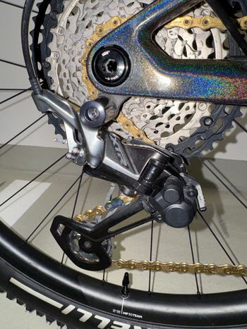 Used Orbea OIZ M-PRO 2023 2023 Mountainbike, Purple, 29 — image 3 of 19