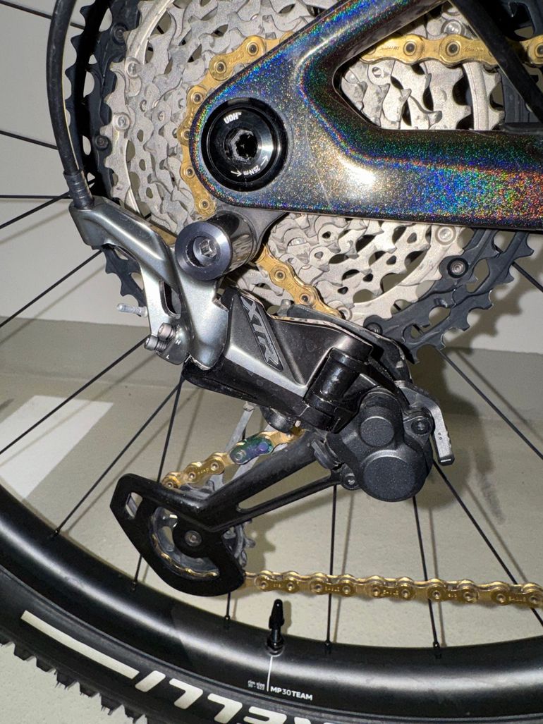 Used Orbea OIZ M-PRO 2023 2023 Mountainbike, Purple, 29 — image 3 of 19