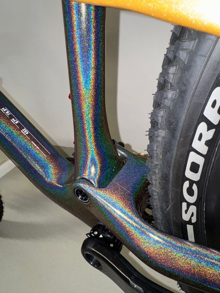 Used Orbea OIZ M-PRO 2023 2023 Mountainbike, Purple, 29 — image 19 of 19