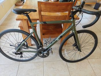 Used Cannondale 20CAAD13 105 Disc 2020 Road & Gravel, Green — image 2 of 10