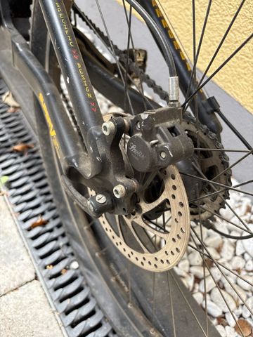 Gebrauchtes Cannondale SuperV Serie 2001 Mountainbike, Schwarz — Bild 4 von 14