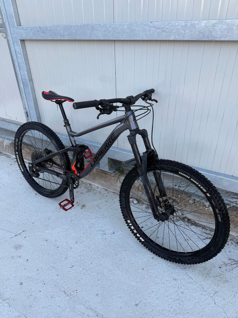 Used Lapierre ZESTY AM 3.0 2019 2019 Mountainbike, Black, 27.5 — image 2 of 3