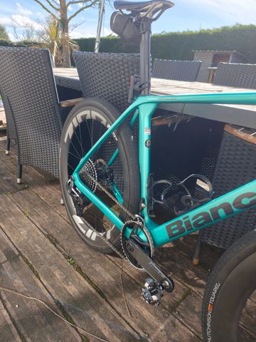 Brugt Bianchi Impulso RC Force AXS disc 2025 2025 Road & Gravel — billede 5 af 5