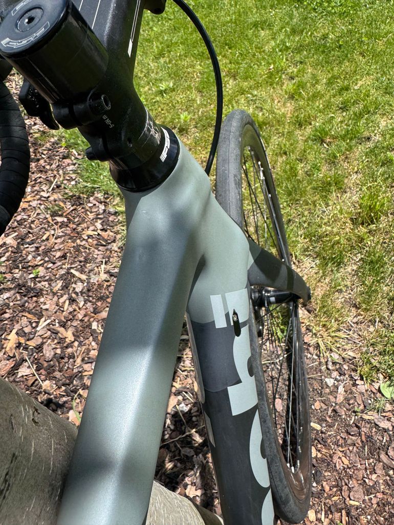 Used Bianchi Oltre XR3 SRAM Rival ETap AXS 2023 2023 Road & Gravel, Light Gray — image 9 of 12