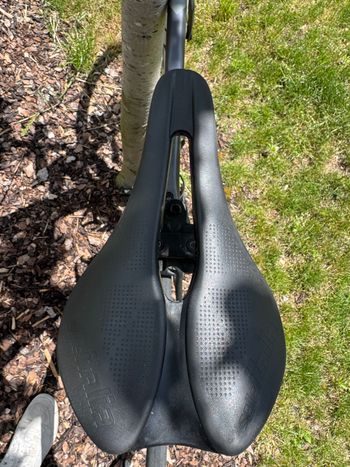 Used Bianchi Oltre XR3 SRAM Rival ETap AXS 2023 2023 Road & Gravel, Light Gray — image 7 of 12