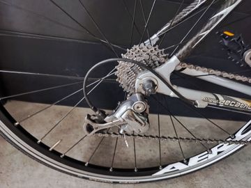 Used DECATHLON Custom Shimano 105 2007 Road & Gravel, Black — image 3 of 10