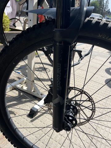 Gebrauchtes Specialized Turbo Levo 2025 2025 Mountainbike, Schwarz, 27.5 — Bild 8 von 8