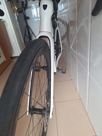 Used Trek Domane Shimano 105 2024 Road & Gravel, White — image 5 of 5