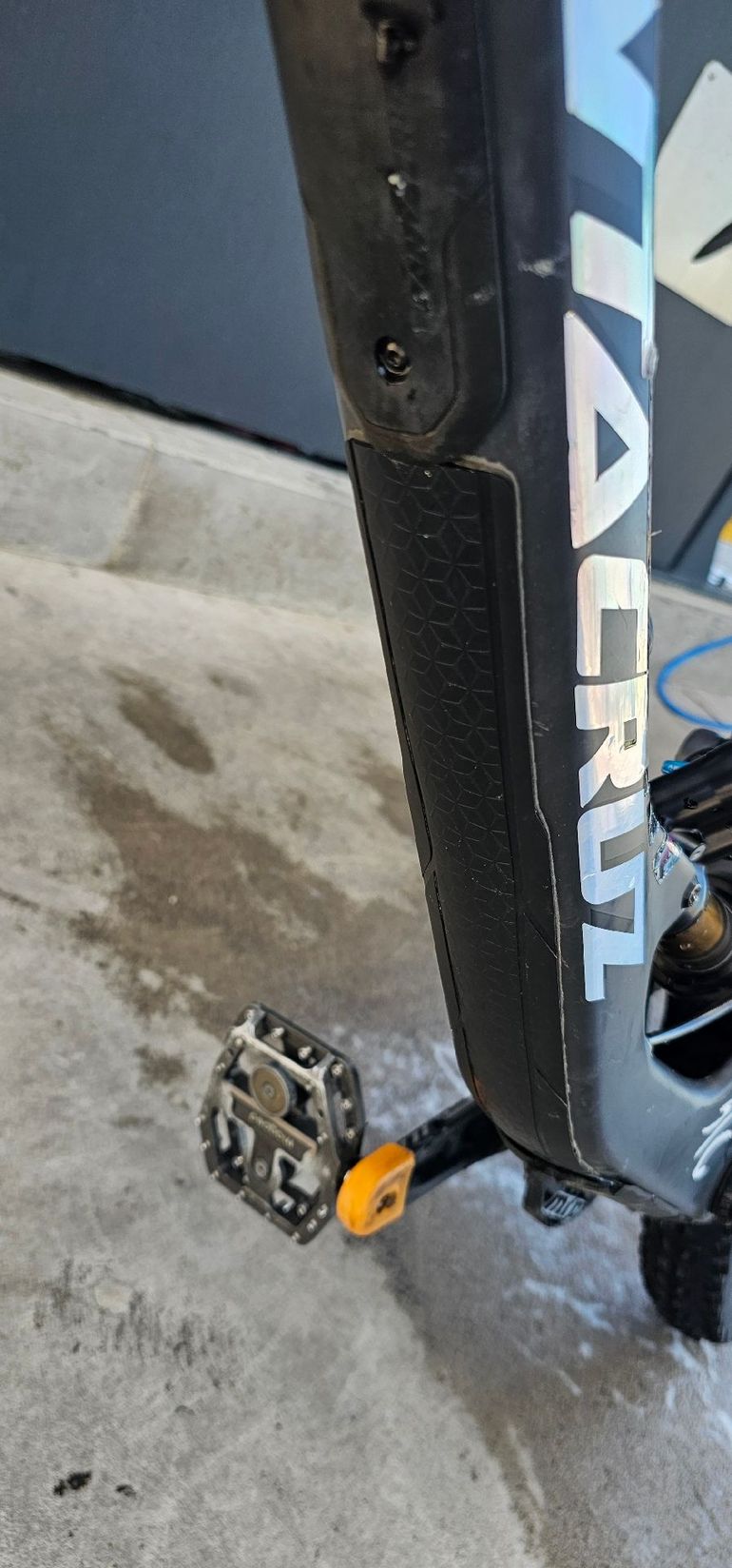 Used Santa Cruz Megatower XT Air / Carbon C / 29 2021 2021 Mountainbike — image 13 of 13