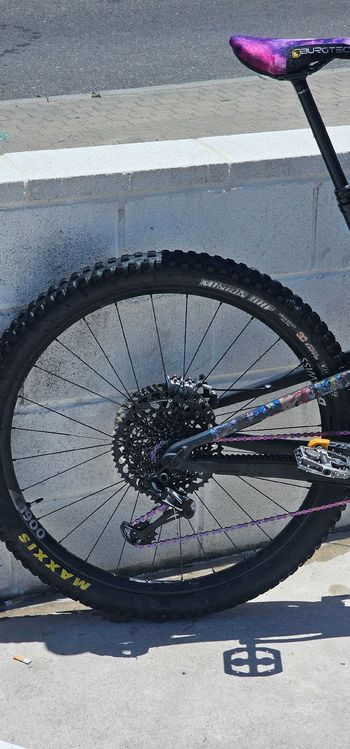 Used Santa Cruz Megatower XT Air / Carbon C / 29 2021 2021 Mountainbike — image 7 of 13