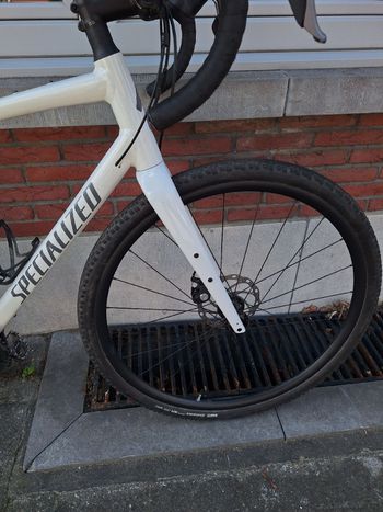 Used Specialized Diverge E5 2025 2025 Road & Gravel — image 3 of 5