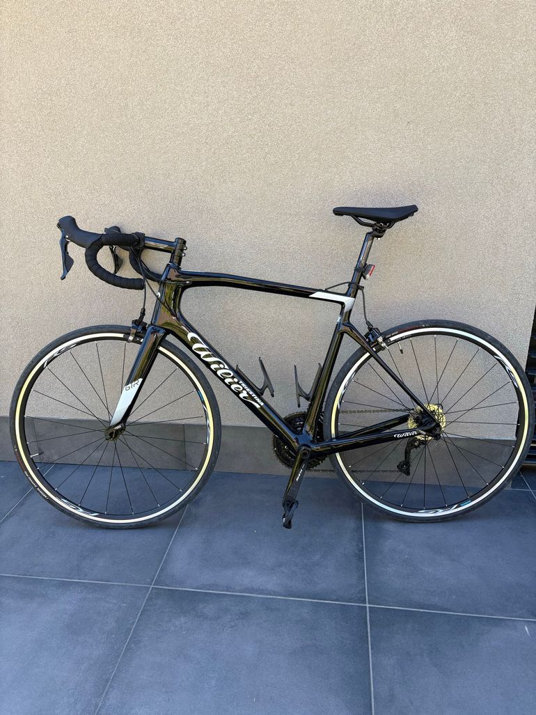 Used Wilier Gtr team Shimano 105 2024 Road & Gravel, Black — image 1 of 7