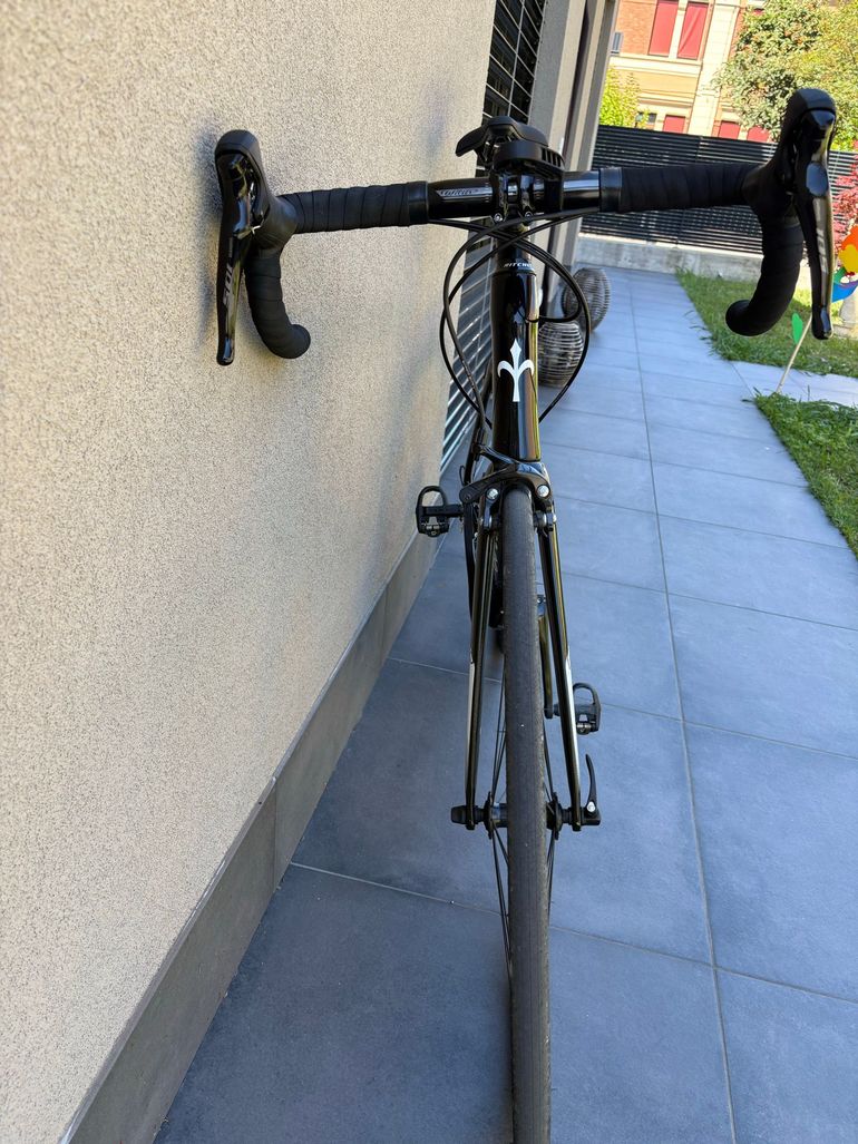 Used Wilier Gtr team Shimano 105 2024 Road & Gravel, Black — image 7 of 7