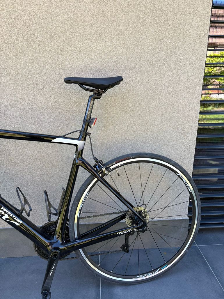 Used Wilier Gtr team Shimano 105 2024 Road & Gravel, Black — image 3 of 7