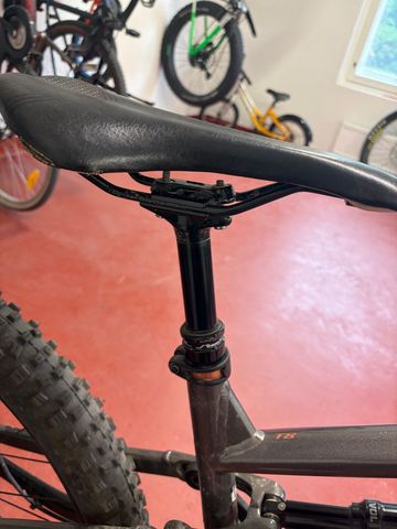 Używany Polygon SISKIU T8 2025 2025 Mountainbike — zdjęcie 12 z 16