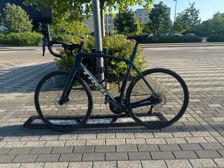 Used Trek Domane SL 5 2021 2021 Road & Gravel, Black — image 2 of 6