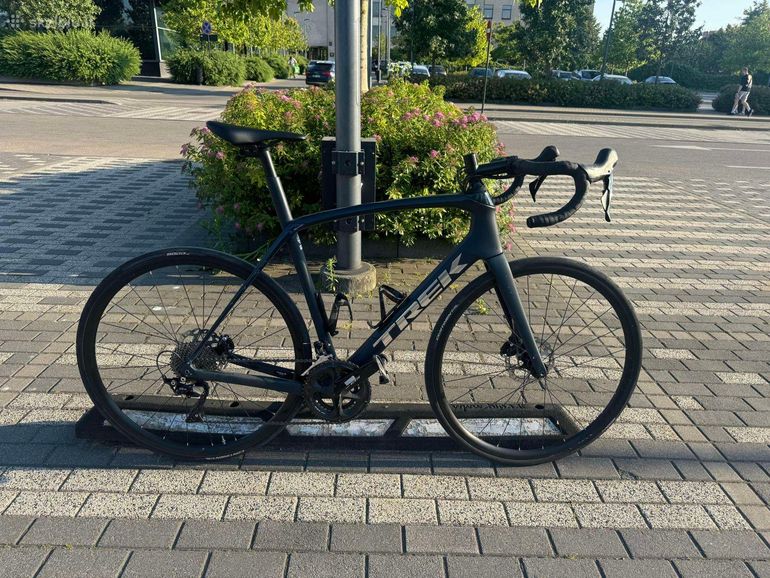 Used Trek Domane SL 5 2021 2021 Road & Gravel, Black — image 1 of 6