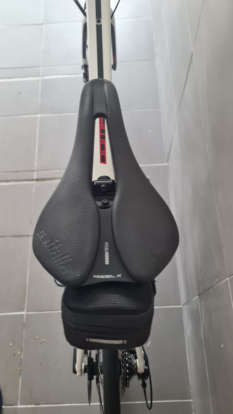 Used Trek Domane AL 3 Disc 2022 2022 Road & Gravel — image 4 of 9