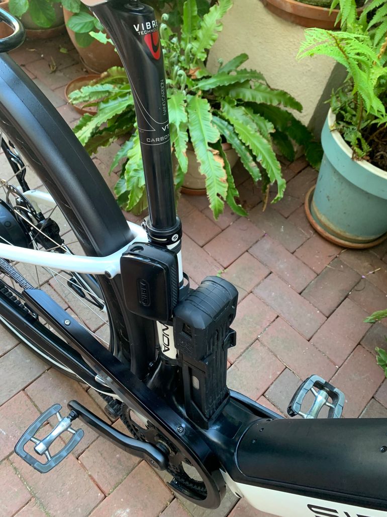 Used Simplon Chenoa Bosch CX B3; UNI Enviolo HD 2023 2023 Urban, White — image 6 of 12