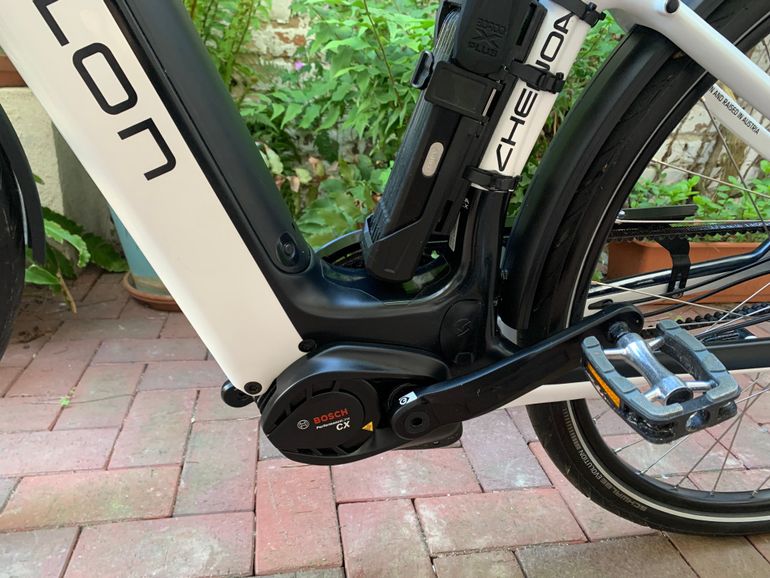 Used Simplon Chenoa Bosch CX B3; UNI Enviolo HD 2023 2023 Urban, White — image 10 of 12