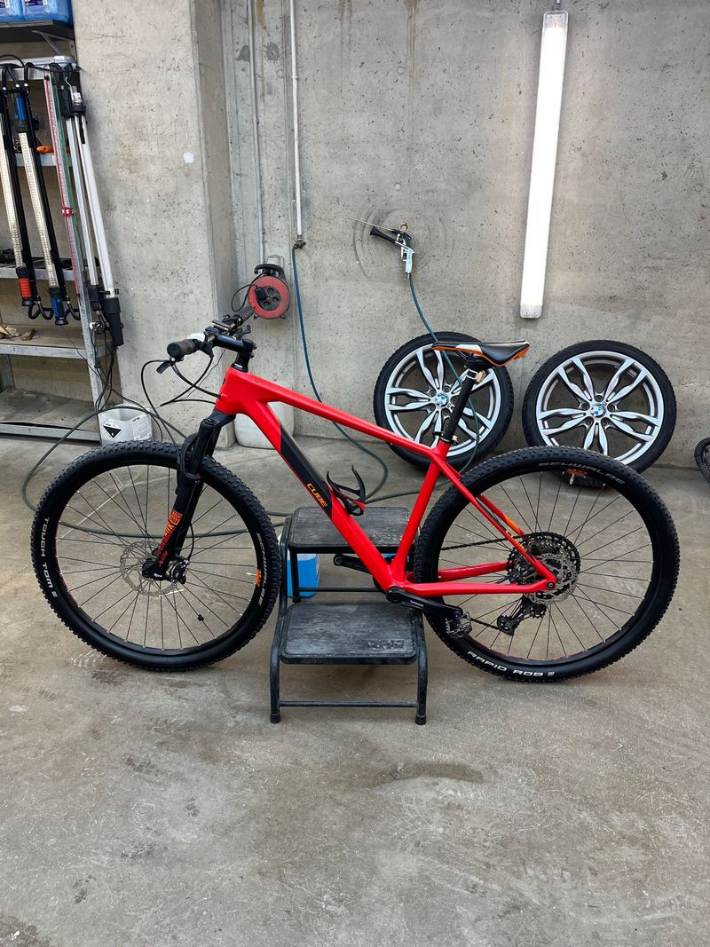Gebrauchtes CUBE REACTION C:62 PRO 2020 2020 Mountainbike, Rot, 29 — Bild 2 von 11