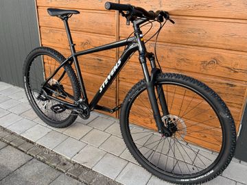 Käytetty Stevens Taniwha 2023 2023 Mountainbike — kuva 3 / 3