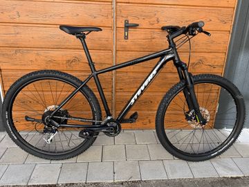 Käytetty Stevens Taniwha 2023 2023 Mountainbike — kuva 1 / 3