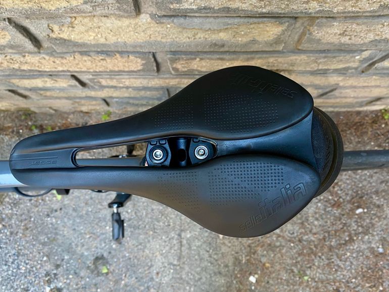 Used Canyon Endurace 7 2024 2024 Road & Gravel — image 12 of 17