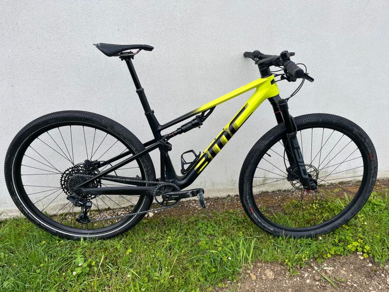 Used BMC Fourstroke FOUR 2024 2024 Mountainbike, Black, 29 — image 1 of 3