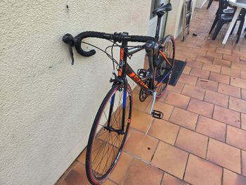 Used Giant Contend 3 2017 2017 Road & Gravel — image 6 of 6