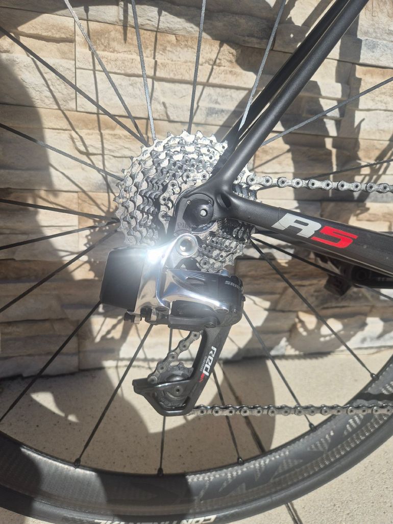 Used Cervélo R5 SRAM Red eTap AXS 2016 Road & Gravel, Black — image 4 of 7
