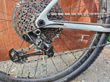 Tweedehands Trek Procaliber 9.8 SL 2019 2019 Mountainbike — afbeelding 2 van 16