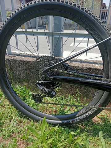 Used Trek Supercaliber 9.7 2020 2020 Mountainbike, Black, 29 — image 11 of 12