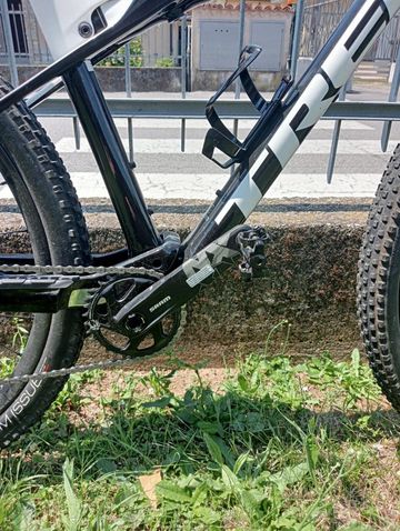 Used Trek Supercaliber 9.7 2020 2020 Mountainbike, Black, 29 — image 3 of 12