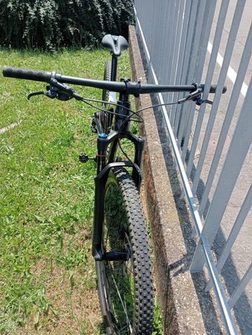 Used Trek Supercaliber 9.7 2020 2020 Mountainbike, Black, 29 — image 4 of 12