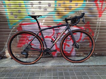 Käytetty Specialized Crux Pro 2023 2023 Road & Gravel